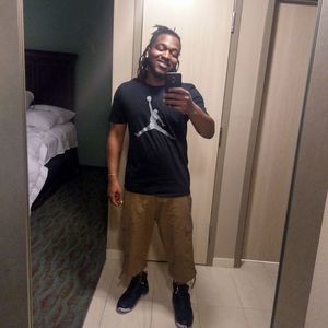 Meet your Posher, Zachary